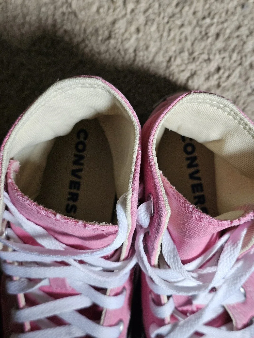 Converse All Star Chuck Taylor Girls Shoes Sneakers Size 6 W / 4 M *Fits Like 3*